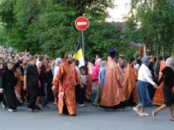 Крестный ход на Ганину Яму в ночь с 16 на 17 июля 2011 года