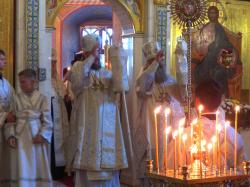 Митрополит Кирилл и епископ Гедеон совершили всенощное бдение в храме Преображения Господня