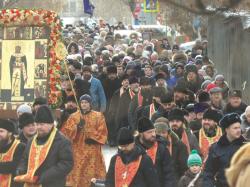 Праздничный крестный ход в День святой Екатерины