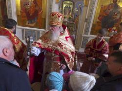 Божественная литургия в день памяти святителя Николая, архиепископа Мир Ликийских