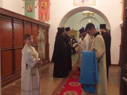 Митрополит Евгений совершил Божественную литургию в храме в день памяти первомученика и архидиакона Стефана